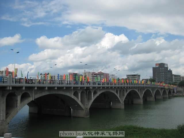 去河对面看看荔枝节