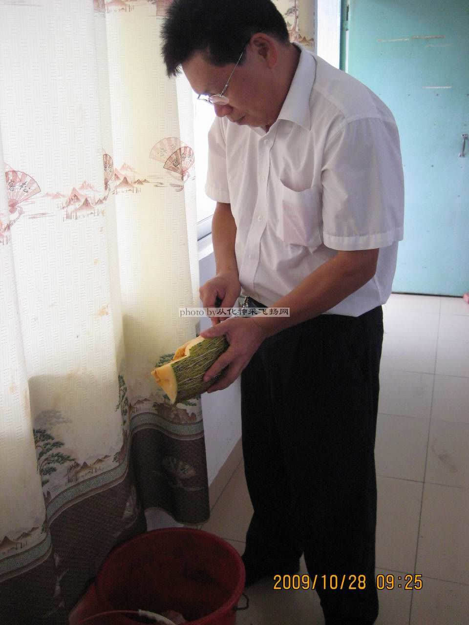 为了能快点吃上香甜的瓜瓜，他是我们推荐的好帮手